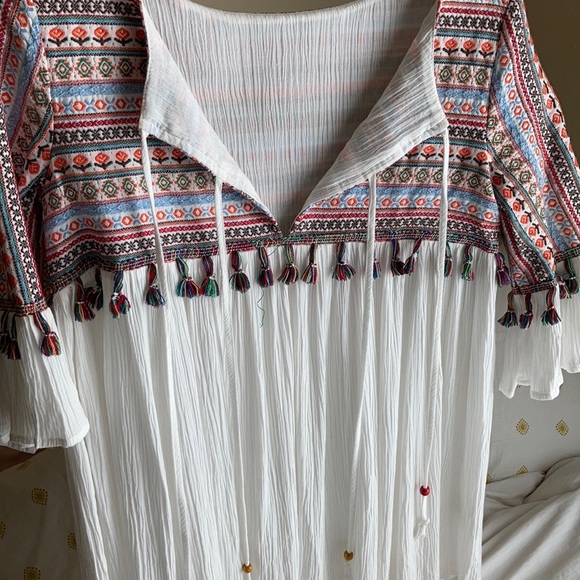 Earth Bound Boho embroidered top - Picture 3 of 5